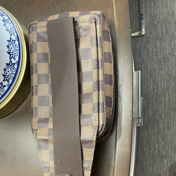 COPY - Damier Ebene Geronimos Belt Bag - Picture 4 of 10